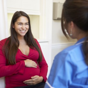 Nurse with pregnant woman